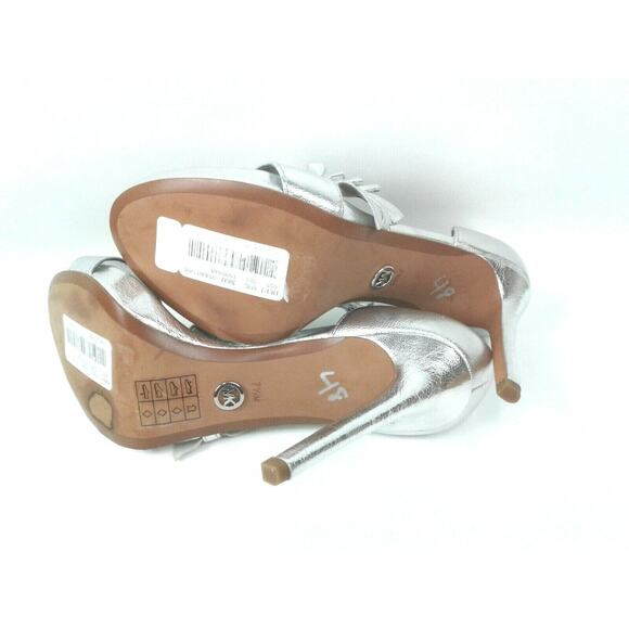 Michael Kors Womens Silver 4.5" Heels/Sandals W/Wide Ruffle Ankle Strap Sz 7.5M - Picture 6 of 8